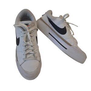 Nike Court Legacy Lift Sneakers Women’s 10 White Black Platform Shoes